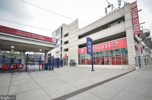 1016 4 St, Washington DC 20001-2516 exterior