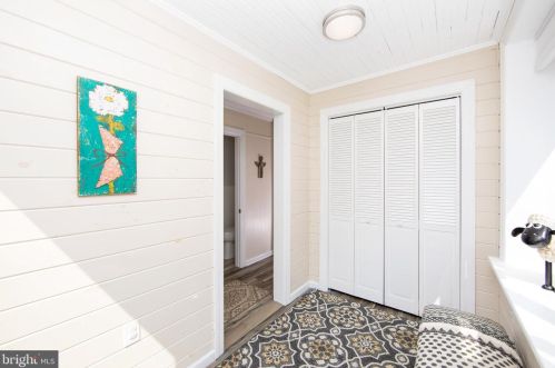 124 Fowler Ave, Tavistock NJ  08033-1337 exterior