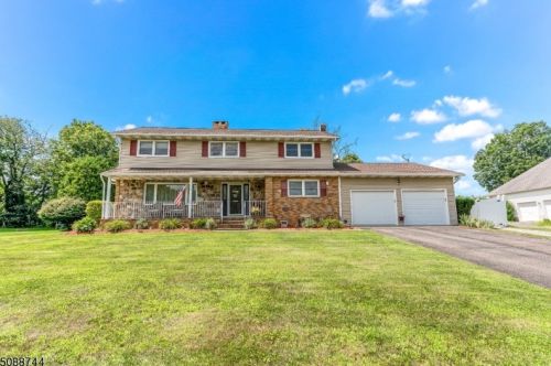 16 Ryan Way, Hackettstown, NJ 07840-4169