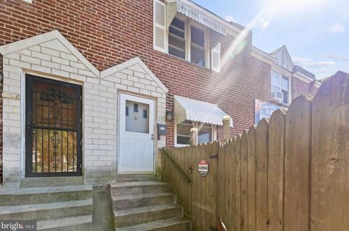 134 Weymouth Rd, Darby, PA 19023-1422