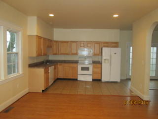 7407 Brightside Ave, Baltimore MD  21237-1302 exterior