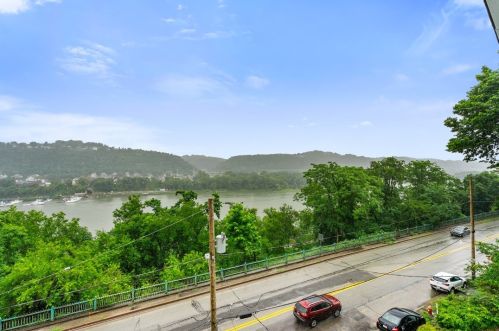 6634 Butler St, Pittsburgh PA  15206-1018 exterior