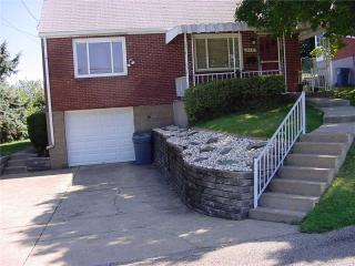 838 Highland Ave, Pittsburgh, PA 15215-1226