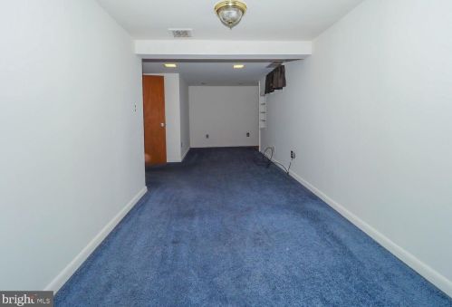 12705 Hathaway Dr, Silver Spring MD 20906-4076 exterior