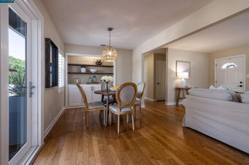 1962 Elinora Dr, Concord CA  94523-2828 exterior