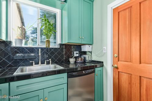 3014 Lester St, Tucson AZ  85716-3126 exterior