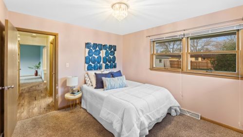 4159 63, Milwaukee WI 53216-1242 exterior