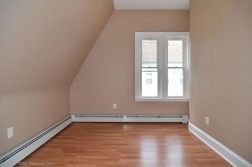 261 Admiral St, Providence RI 02908-1331 exterior