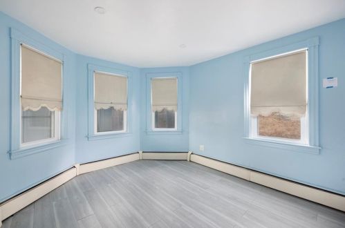 22 Oakland Ave, Providence RI  02919-4307 exterior