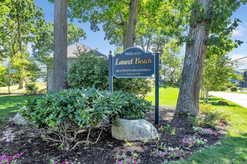 234 3 Ave, Milford CT 06460-5248 exterior