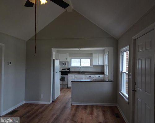 1200 Delaware St, New Castle DE  19720-6058 exterior