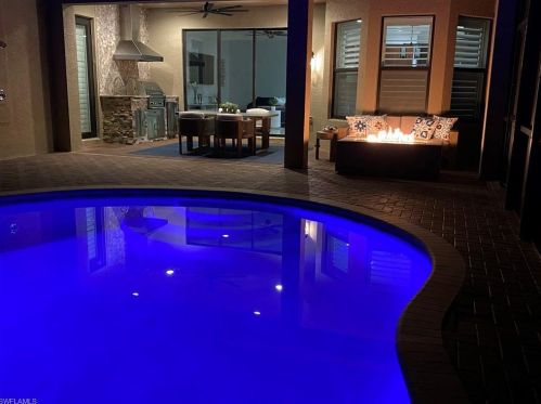 3415 Pacific Dr, Naples FL 34119-8664 exterior