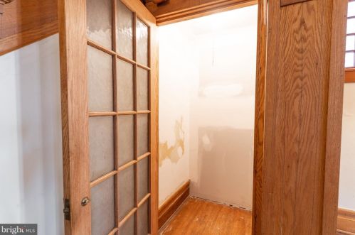 136 Pearl St, Lancaster PA 17603-3233 exterior