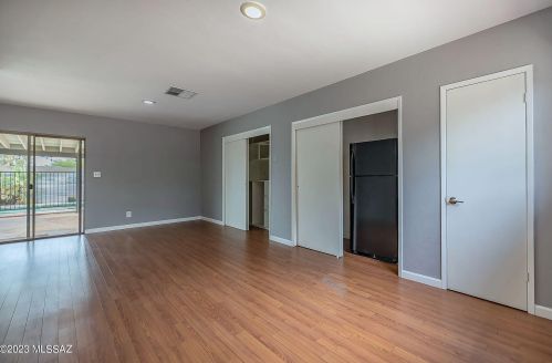 5441 7 St, Tucson AZ 85719-5410 exterior