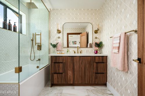 5812 44th Pl, Phoenix AZ  85040-4056 exterior