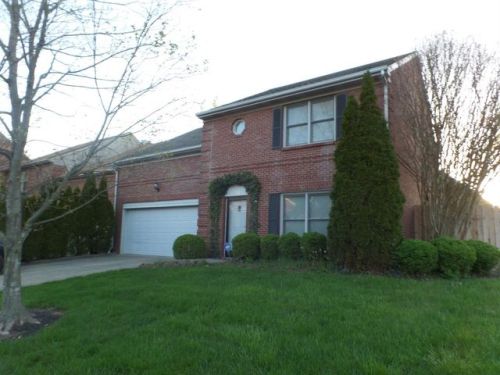319 Patchen Dr, Lexington, KY 40517-4310