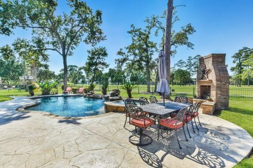 14603 Logan Fls Ln, Humble TX 77396-3774 exterior