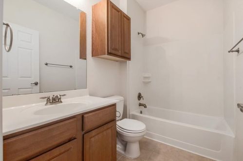 11000 Boundless Vly Dr, Austin TX 78754 exterior