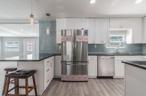 4722 Bay Ave, Tampa FL 33616-1070 exterior