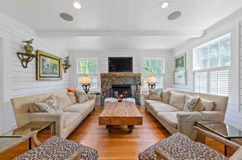 168 Rowayton Ave, Norwalk CT 06853-1237 exterior