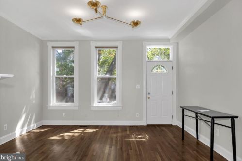 117 15th St, Washington DC  20003-1520 exterior