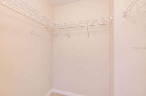 9509 Citrus Glen Pl, Tampa FL 33618-4018 exterior