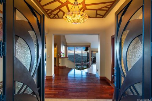 2362 Aha Maka Way, Honolulu, HI 96821-1005