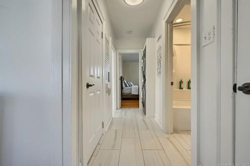 54 Belmont St, New Britain CT 06053-3506 exterior