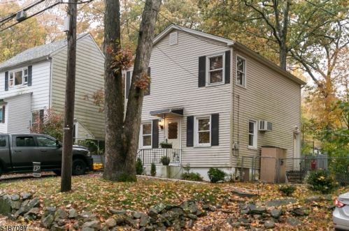 150 Madison Trl, Hopatcong NJ  07843-1519 exterior