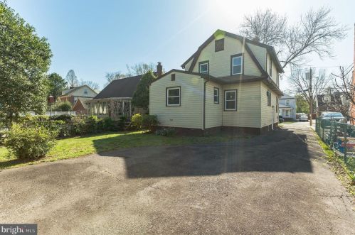 319 Marne Ave, Tavistock NJ 08033-1444 exterior