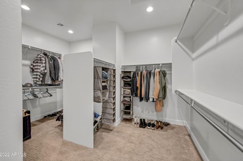 923 Kaibab Dr, Chandler AZ 85248 exterior