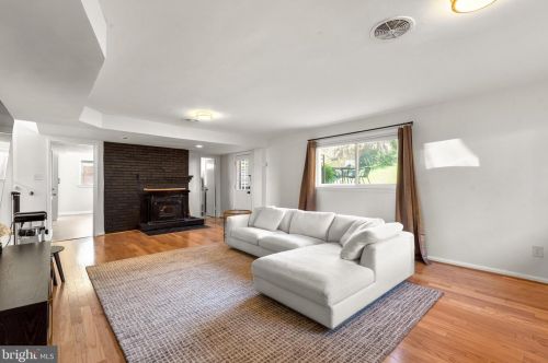 11008 Childs St, Silver Spring MD  20901-4411 exterior