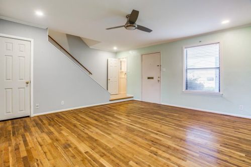 4906 Hall St, Dallas TX  75235-8812 exterior