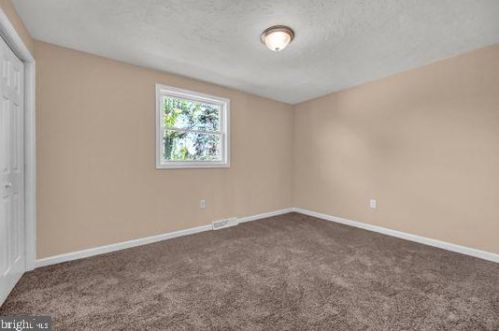 3017 Prospect Rd, York PA  17402-9631 exterior