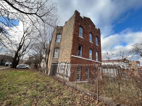 6640 Carpenter St, Chicago IL 60621-1031 exterior