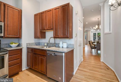 716 3 St, Washington DC 20001-2624 exterior