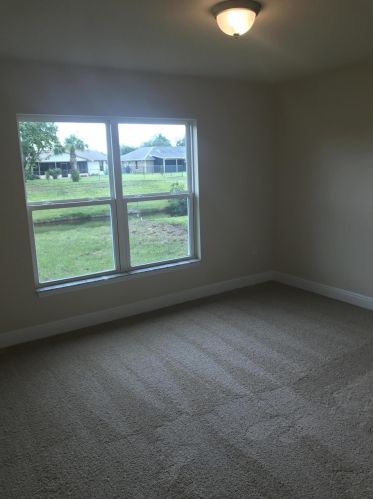 2180 Monterrey Ln, Fort Pierce FL 34953-2034 exterior