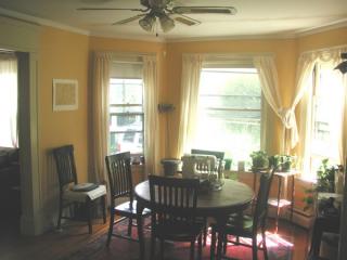 618 Hope St, Providence RI  02906-2659 exterior