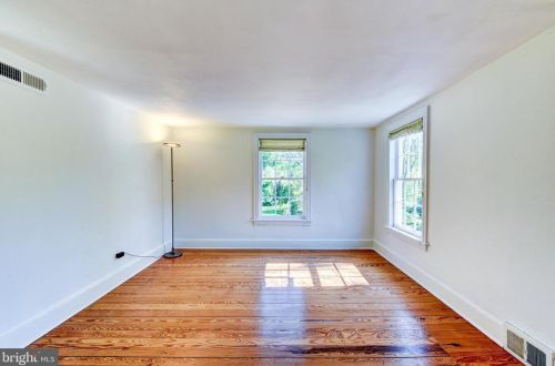 140 Quaker Rd, Princeton NJ 08540-4819 exterior