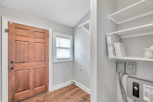 1306 18th Ave, Tampa FL 33605-2639 exterior