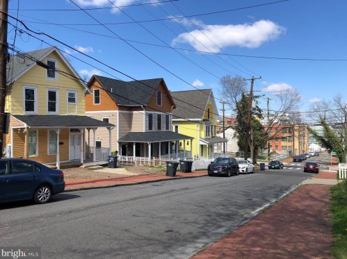 2223 Payne Ter, Washington DC 20020-5721 exterior