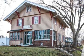 6631 Wisconsin Ave, Milwaukee WI  53213-3914 exterior