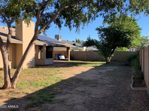 17634 2nd St, Phoenix AZ  85022-1804 exterior