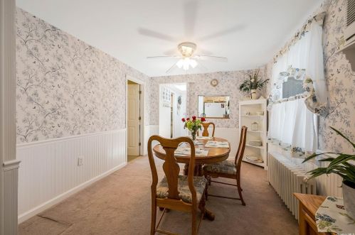 29 Vondran St, Huntington Station NY 11746-2548 exterior