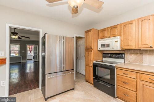 54 Elmwood Ave, Manor PA 19036-2321 exterior