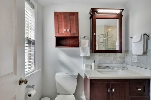 360 Ward St, Newton MA 02459-1217 exterior