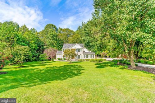 1677 Dartmoor Dr, Huntingtown, MD 20639-2106