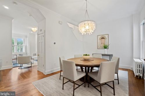 3021 Cambridge Pl, Washington DC  20007-2914 exterior