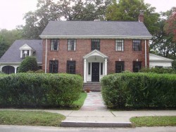 65 Gordon Rd, Newton, MA 02468-1229