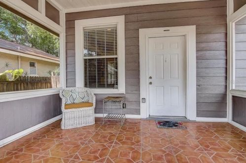 114 Emily St, Tampa, FL 33603-5719